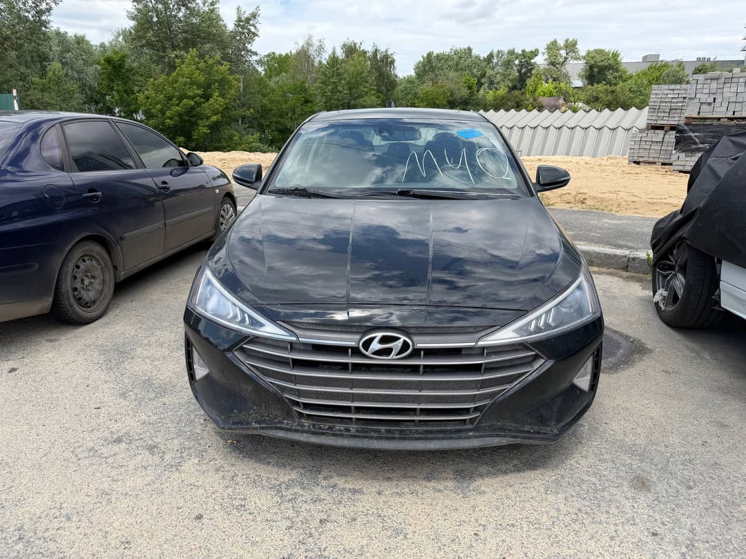 2019 HYUNDAI ELANTRA Чорний - Бензин Седан - зображення 1