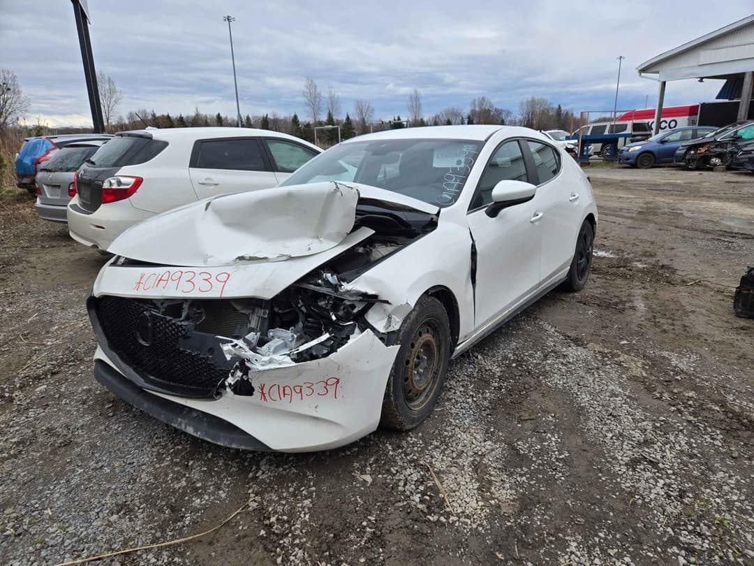 2019 MAZDA 3 GX Білий - Бензин Хетчбек - зображення 1