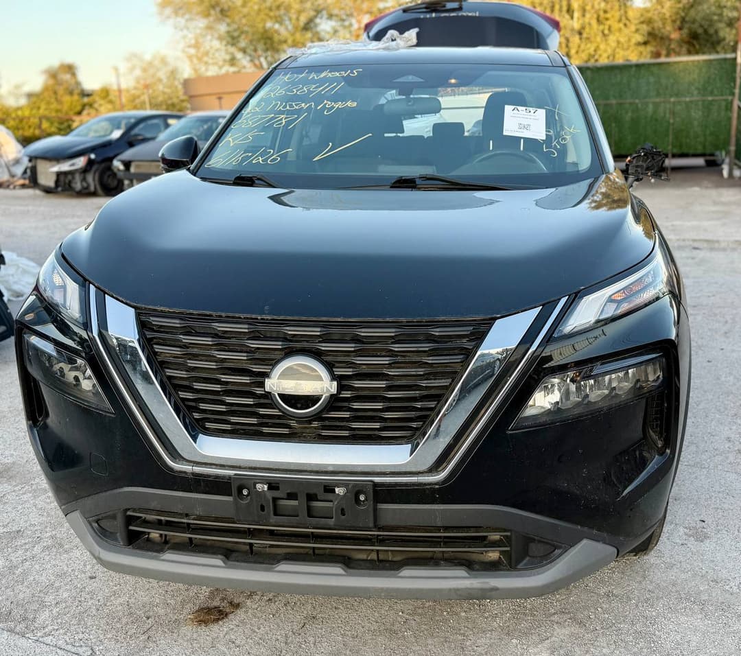 2022 NISSAN ROGUE S Чорний - Бензин Позашляховик - зображення 1