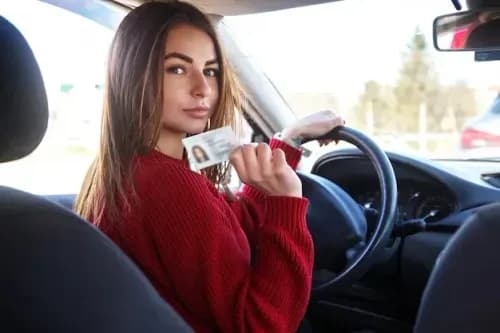 жіночі авто, авто для жінок, машина для девушки